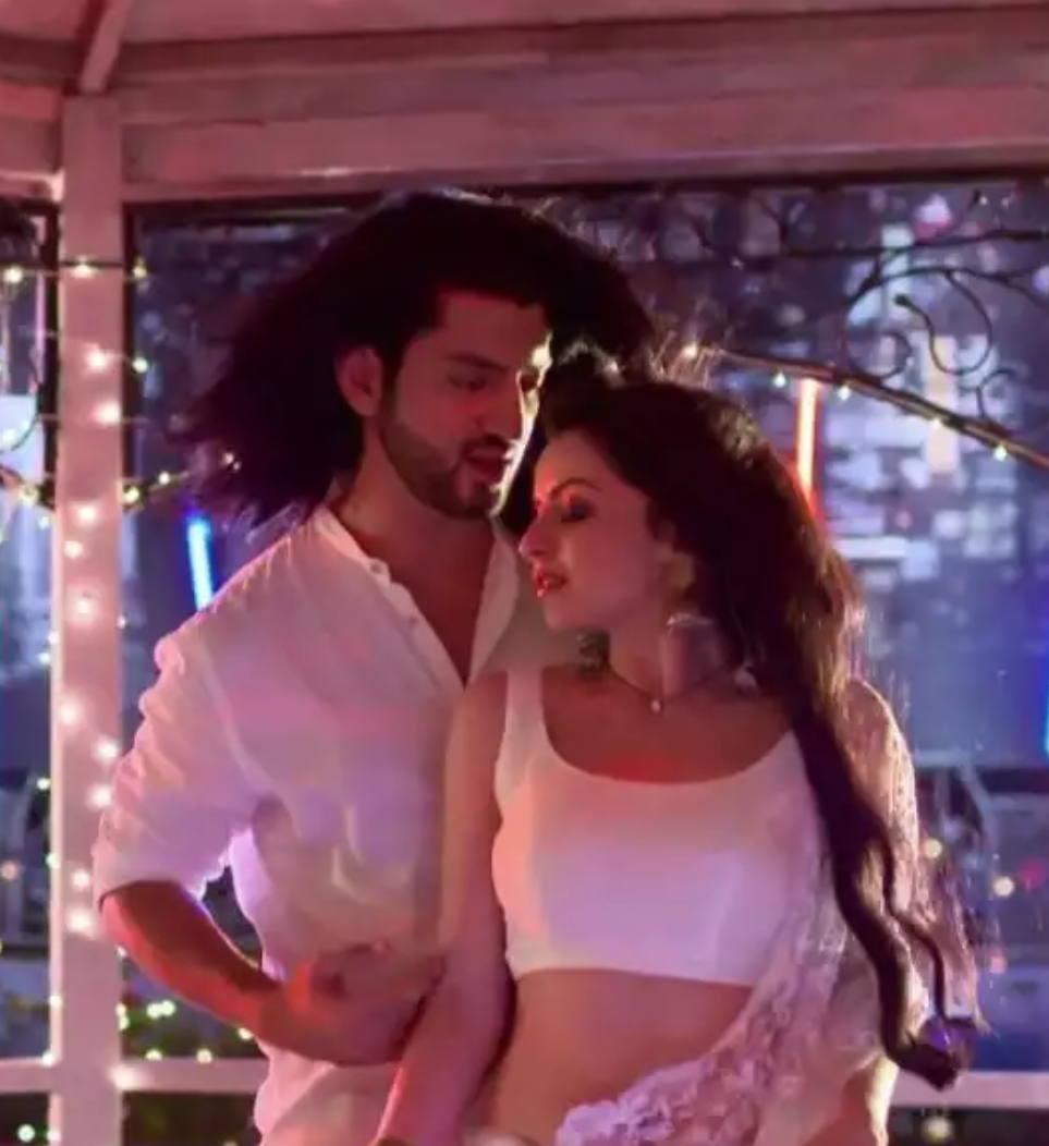 Ishqbaaz Omkara Gauri S Sizzling Hot Romance Up Next Pictures Viral