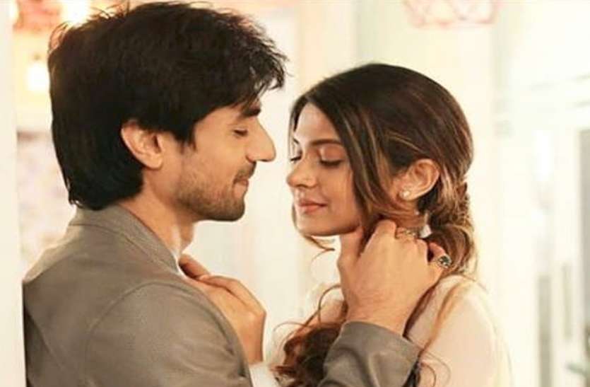 Bepanah: Aditya Zoya's love consummation before final separation twist