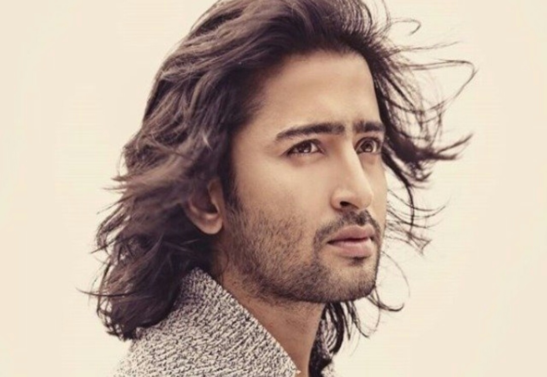 YRKKH Spin Off: Shaheer Sheikh's look revealed resembles Hrithik Roshan  from ZNMD