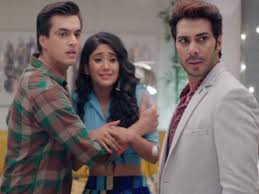 Yrkkh Gayu Samarth S Bitter Clash Gayu Supports Kaira Against Goenka S Maan gaya, maan gaya later kaira got very much romantic and shared some intimate movements. yrkkh gayu samarth s bitter clash gayu