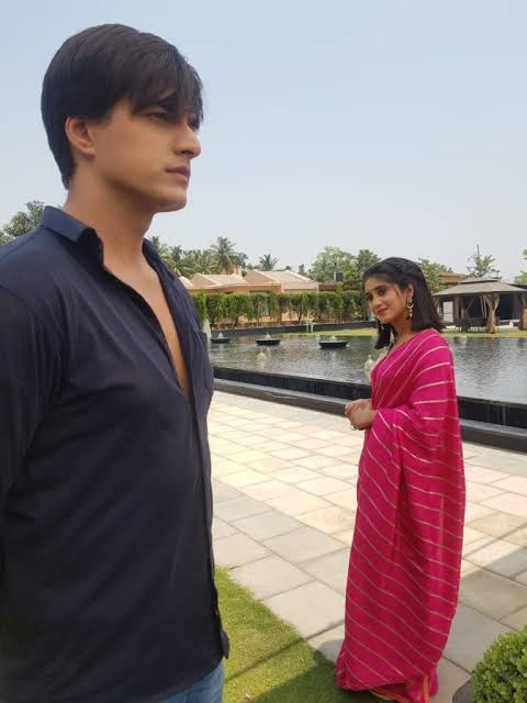 YRKKH: New challenge awaits in Sirat Ranveer's love union