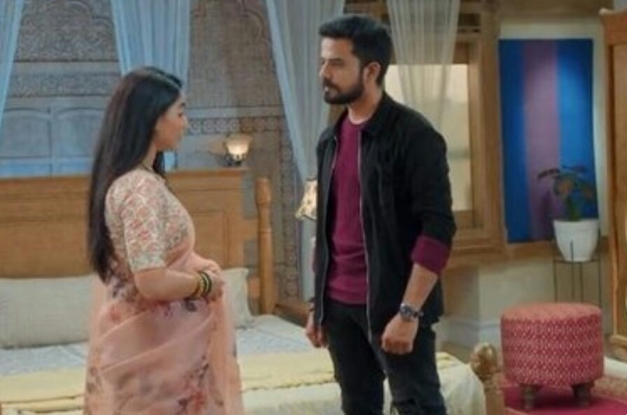 GHKKPM: Pakhi snaps back at Samrat refuses to keep relationship